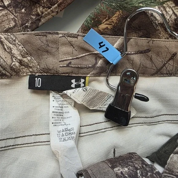 UNDER ARMOUR Women's All Season Gear REALTREE Hunting Pant Scent Control Size 10 - Picture 9 of 10